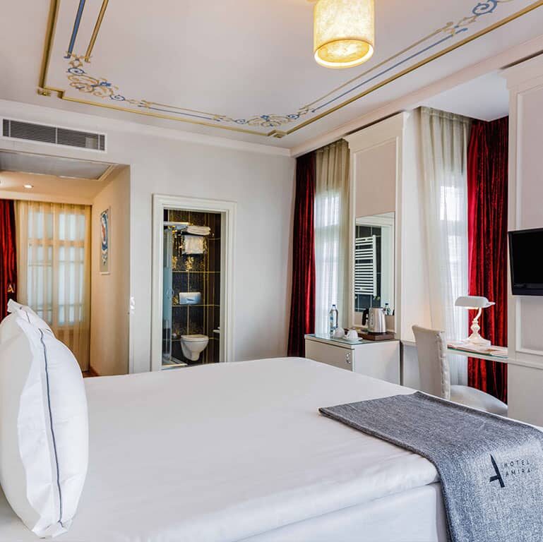 deluxe-room-cover