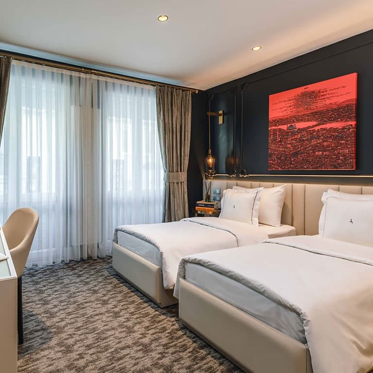 family-suites-balcony-cover